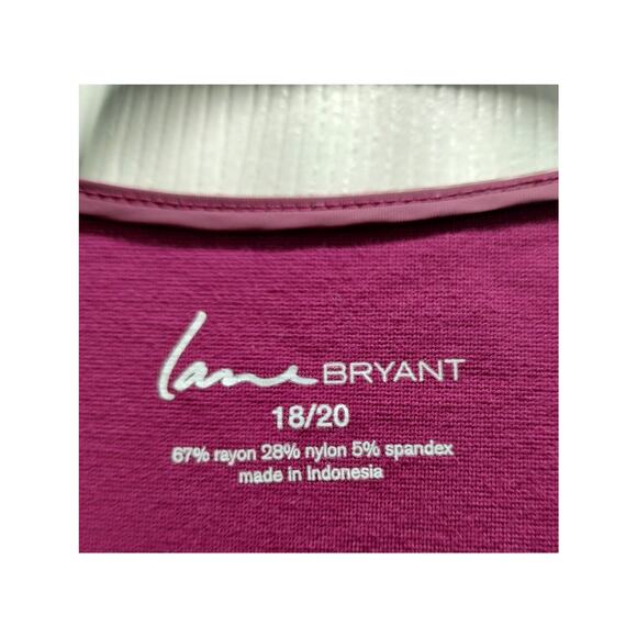 Lane Bryant Women's Size 18/20 Magenta Fuchsia Sleeveless V-Neck Ponte Knit Top - Picture 3 of 3